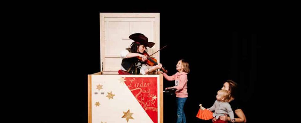 Piratenlieder aus der Kiste Foto Theresa Lange 1 1500