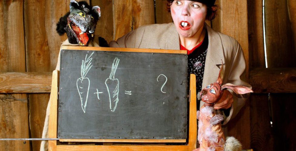 VOM WOLF UND DEM MUTIGEN HASEN - Dorftheater Siemitz